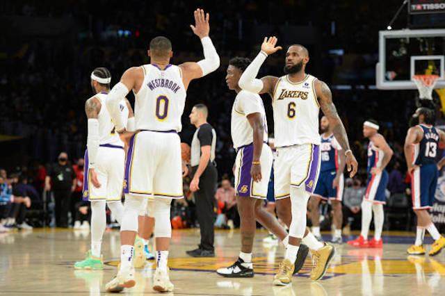 1640618209587038403.jpeg Russell-Westbrook-LeBron-James-3.jpeg